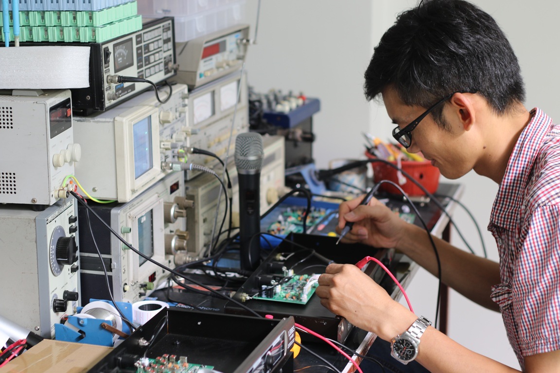 技术解析 RELY RL-912有线会议鹅颈话筒在高灵敏度会议应用中的开发与供应